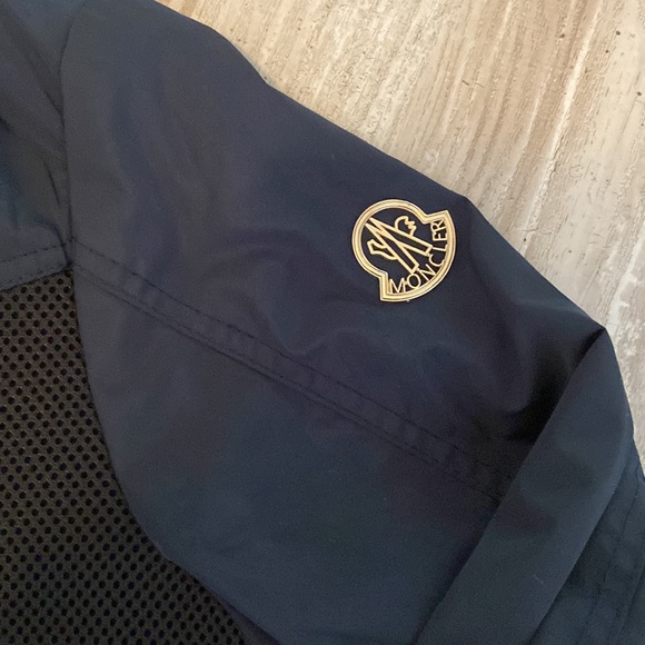 Moncler Courchevel light jacket windbreaker. - Picture 3 of 10